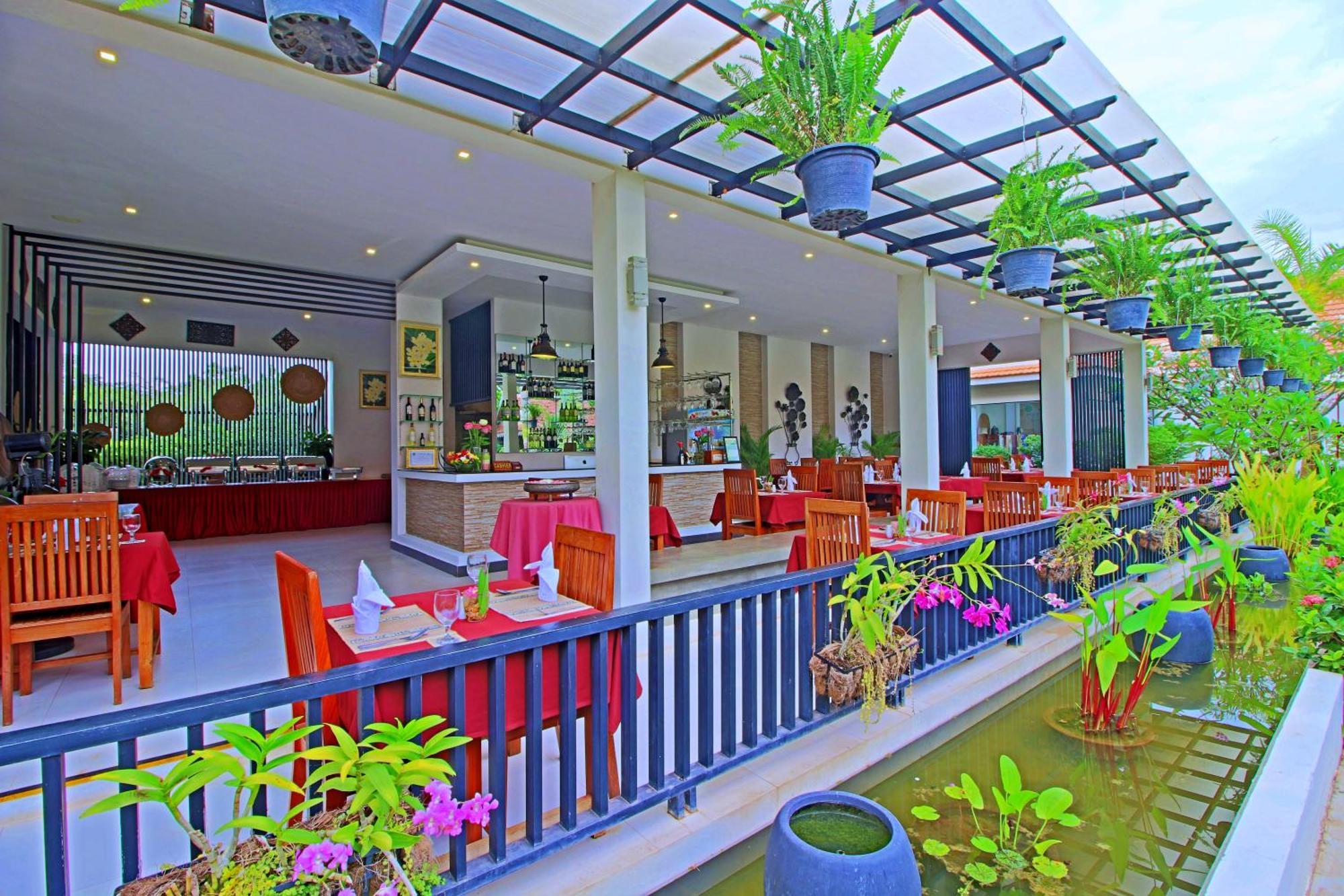 New Riverside Hotel Ciudad de Siem Riep Exterior foto